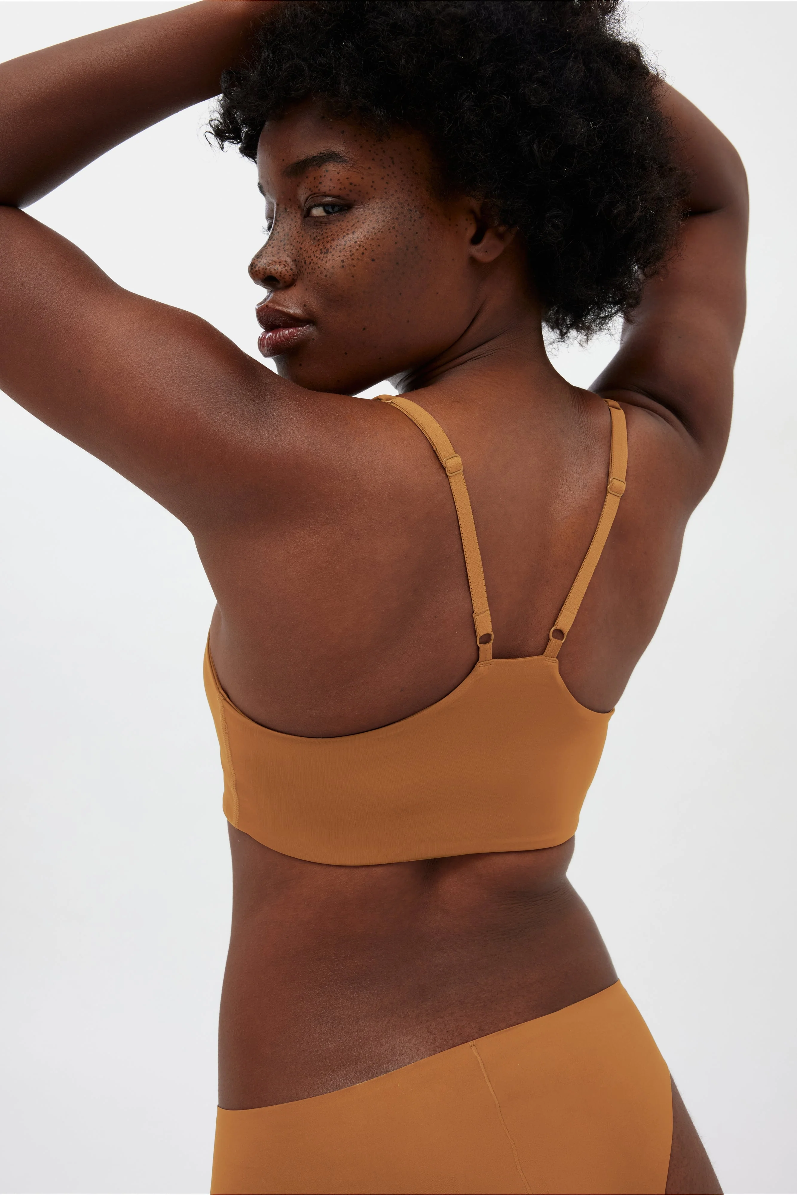 Amber V Neck Bralette - Image 4