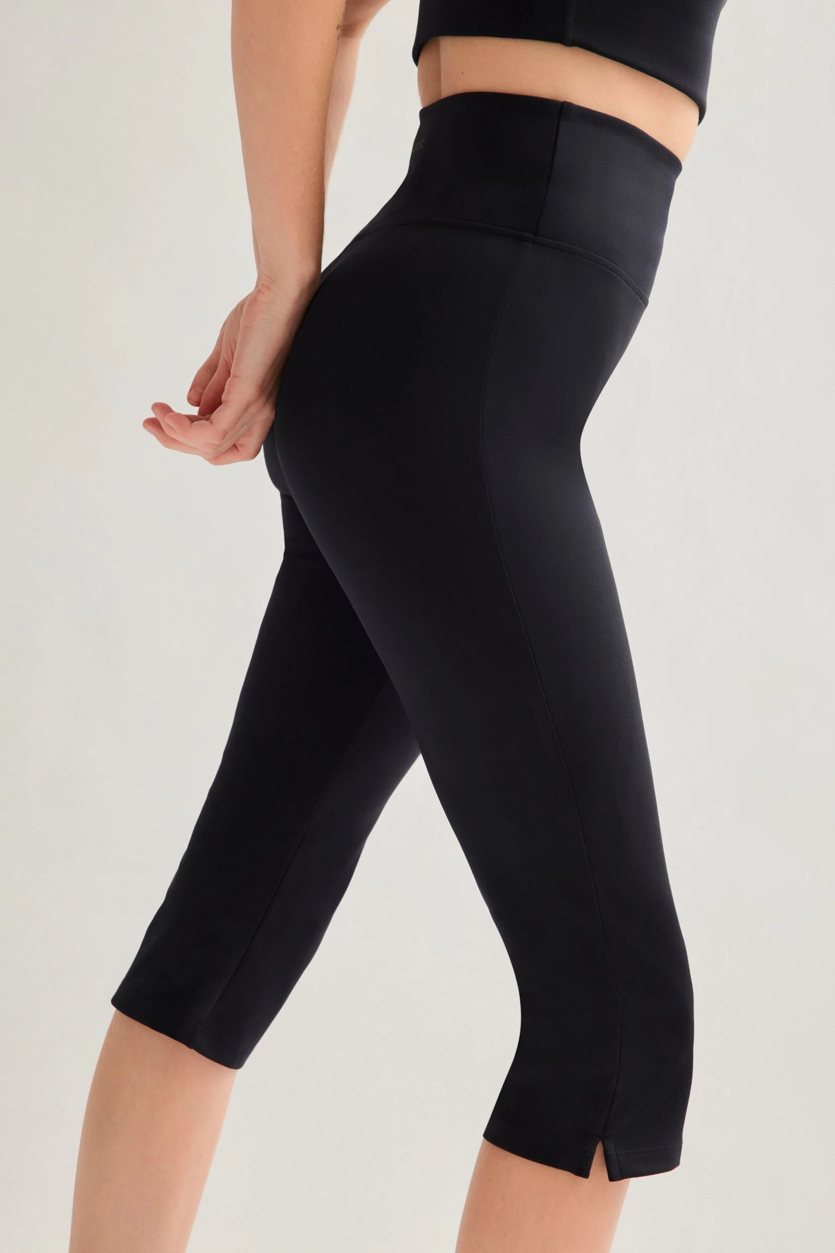 Black Luxe High-Rise Capri - Image 4