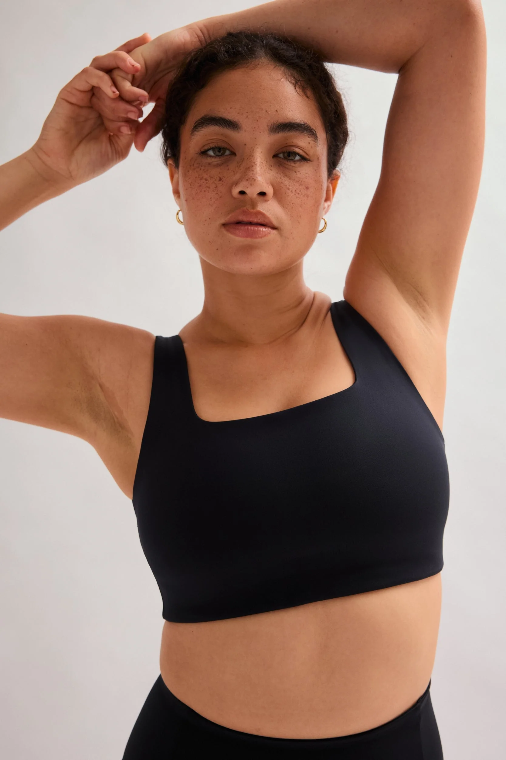 Black Tommy Cropped Bra - Image 4