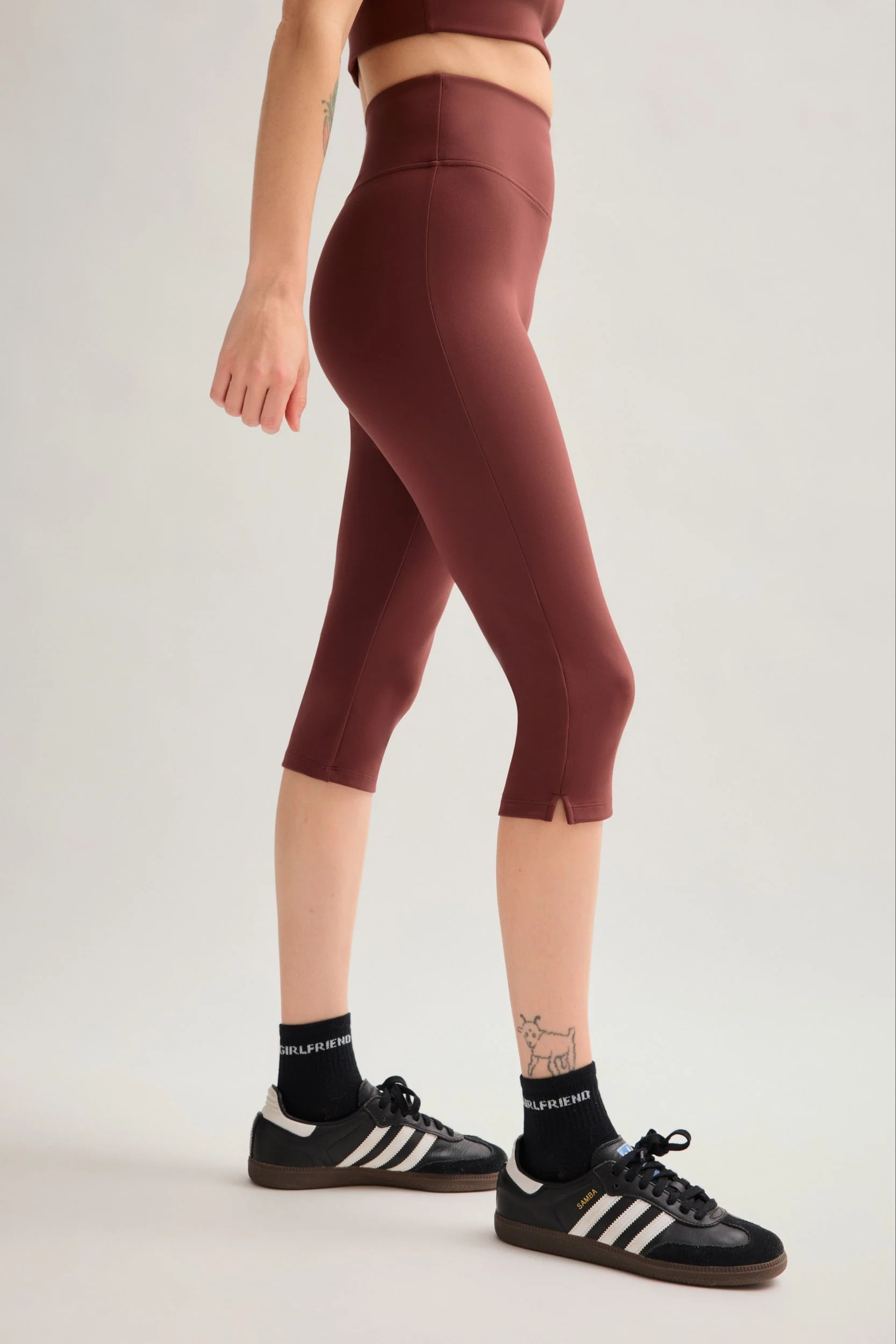 Kona Luxe High-Rise Capri - Image 3