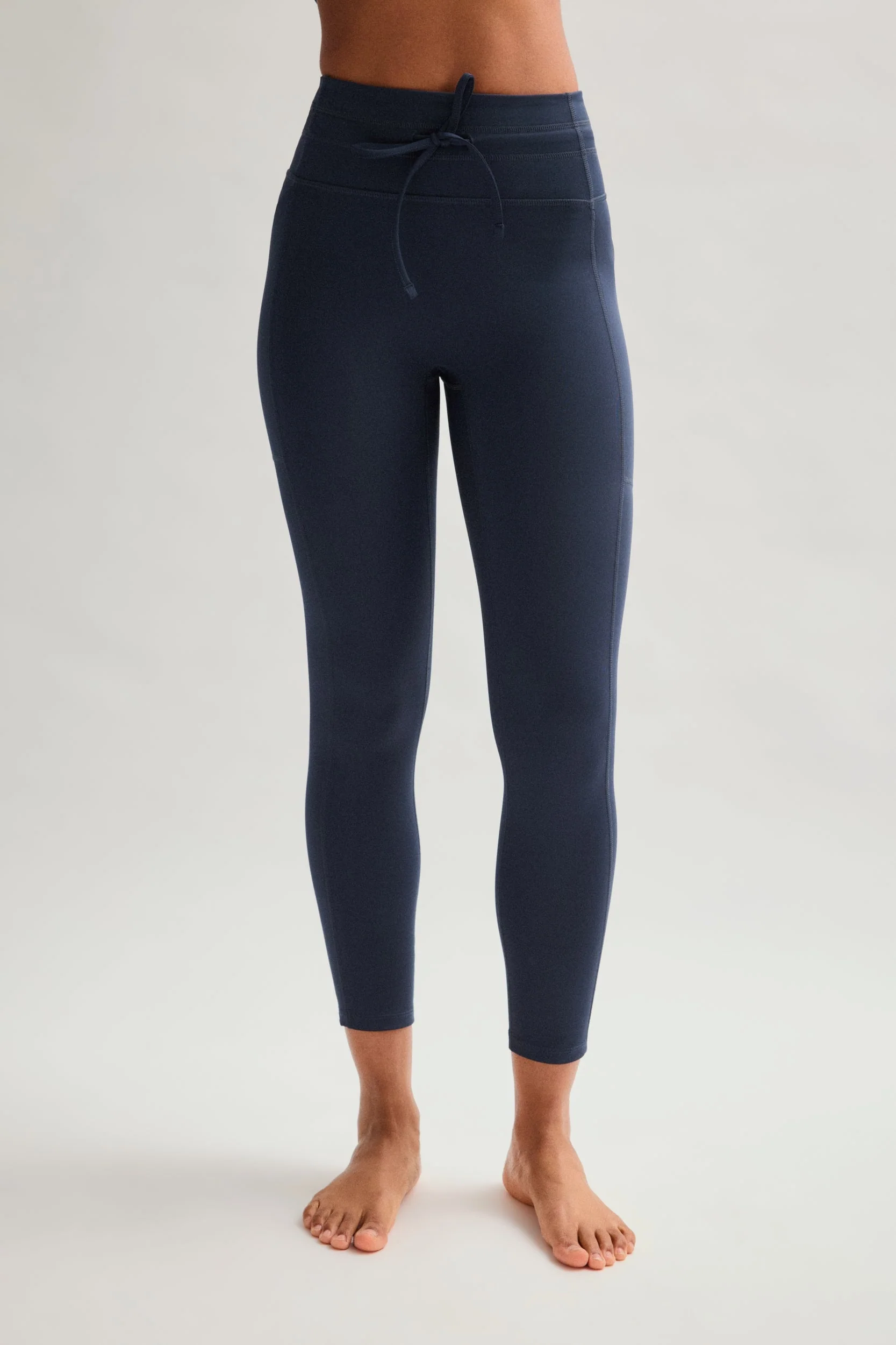 Skyline Compressive Drawstring Pocket Legging - Image 6