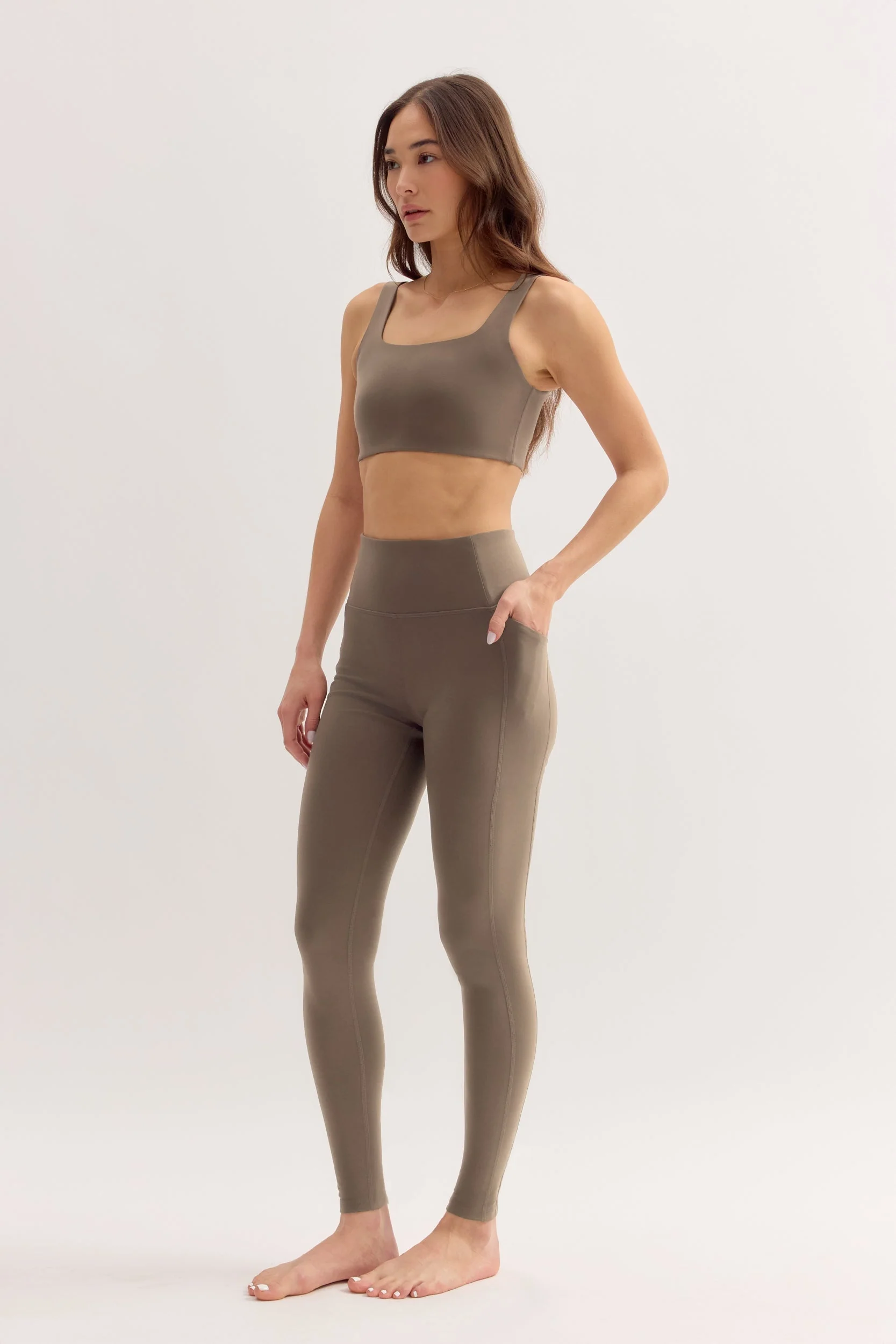 Stone Compressive Pocket Legging - Image 3