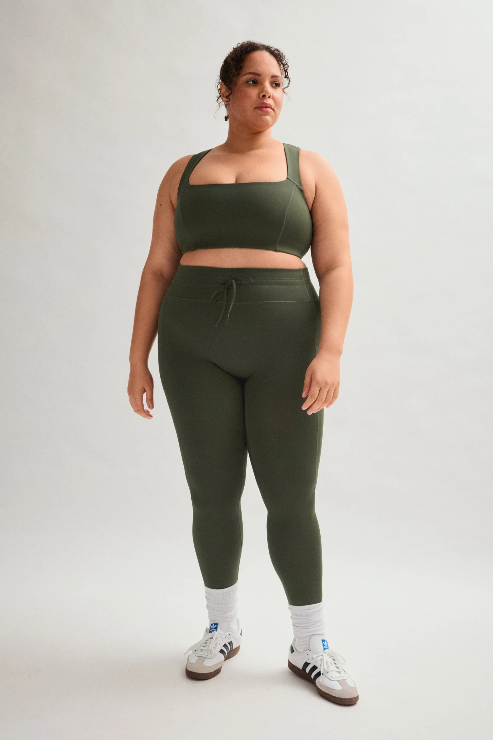 Terrace Compressive Drawstring Pocket Legging - Image 9